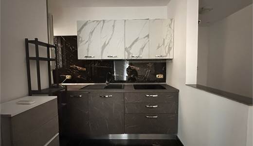 Bilocale Ristrutturato e Arredato - Bagnoli (Via Cupa Capano)