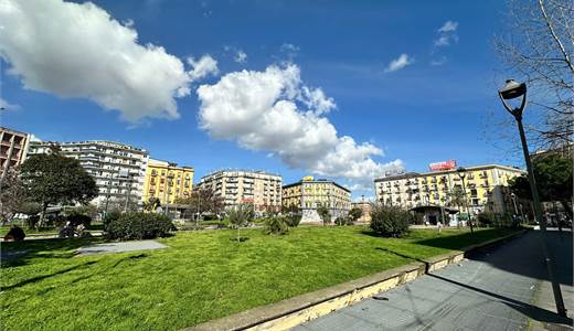 PIAZZA NAZIONALE: IL TUO SPAZIO SICURO AL CENTRO DI TUTTO!