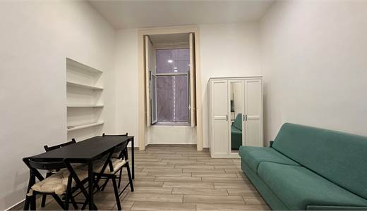 LUMINOSO MONOLOCALE ARREDATO IN VIA NILO – SOLO PER SINGLE O STUDENTI
